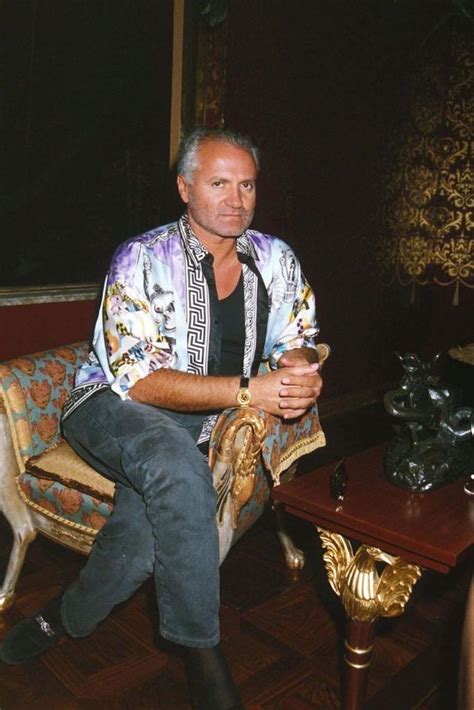 gianni versace moda uomo anni 80 90|gianni versace designer.